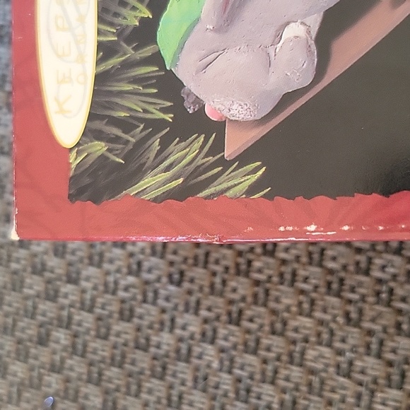 #1 Vintage Winnie-the-Pooh Hallmark Keepsake Ornament EEYORE 1993 - Picture 8 of 8